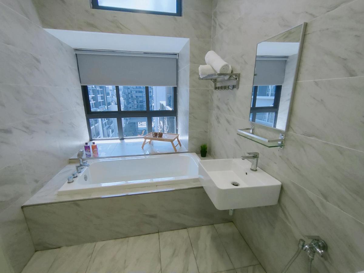 Imperio Residence Bathtub Studio At Malacca Town-Near Jonker Street Exteriör bild